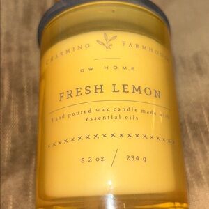 DW Home Fresh Lemon Candle